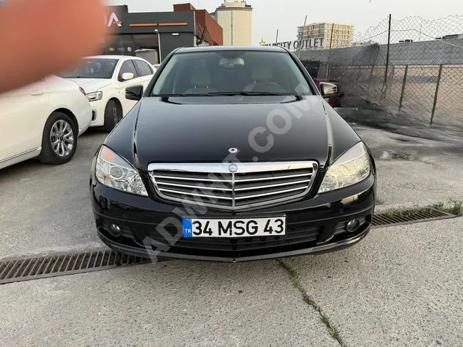 2010 Mercedes Benz model / 110,000 kilometers / clean