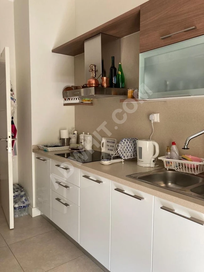 Batışehir Sitesi içerisinde yıllık kiralık 2+1 daire