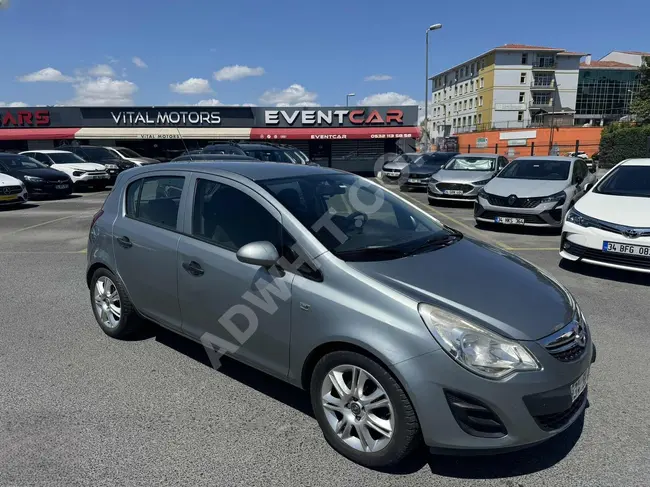 Opel Corsa 2011 - 80,000 km 1.4 Twinport Essentia Automatic