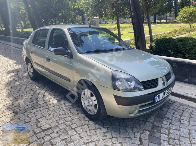 Renault Clio, the most beautiful. I have. First come, first served. Air-conditioned