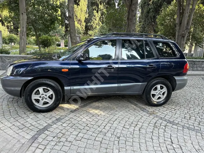 Hyundai 2004 Santa Fe automatic 4x4, a unique and different car for those interested