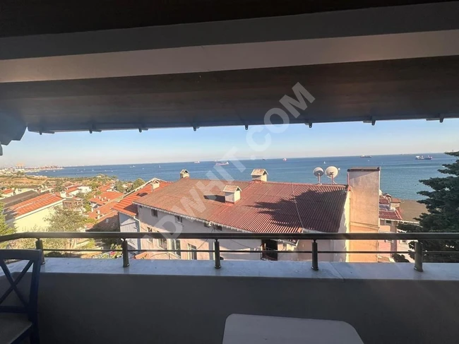 Beylikdüzü'nde denize sıfır villa