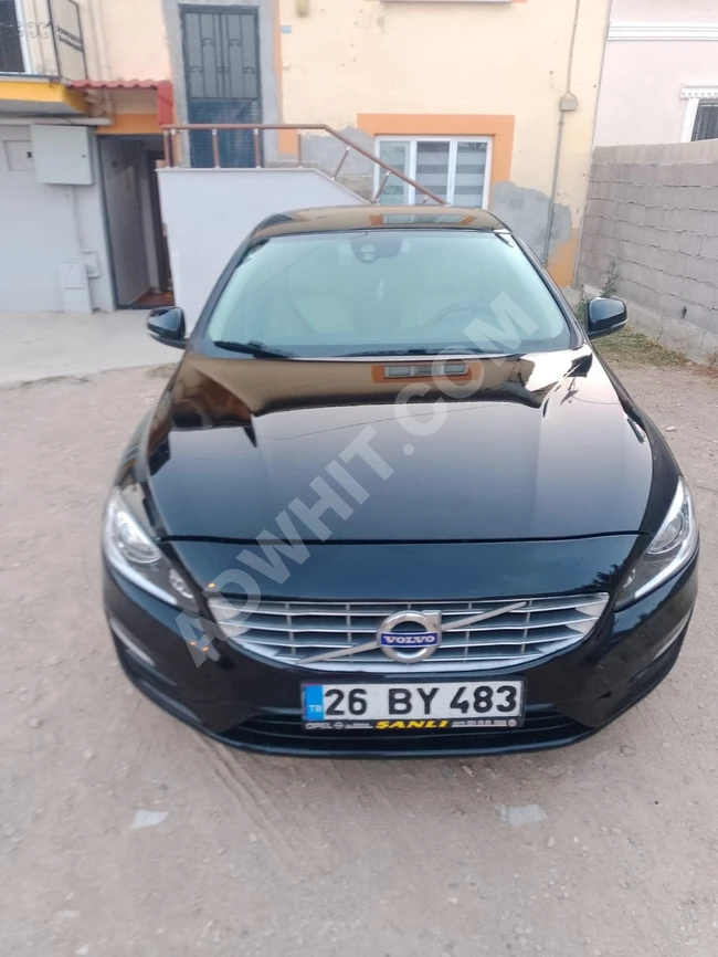 For sale by the owner directly: Volvo S60, original, without any defects