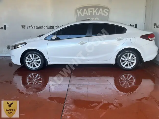 Kia Cerato 1.6 CRDI, with 136 horsepower, Prestige 76 thousand with sunroof, screen, rearview