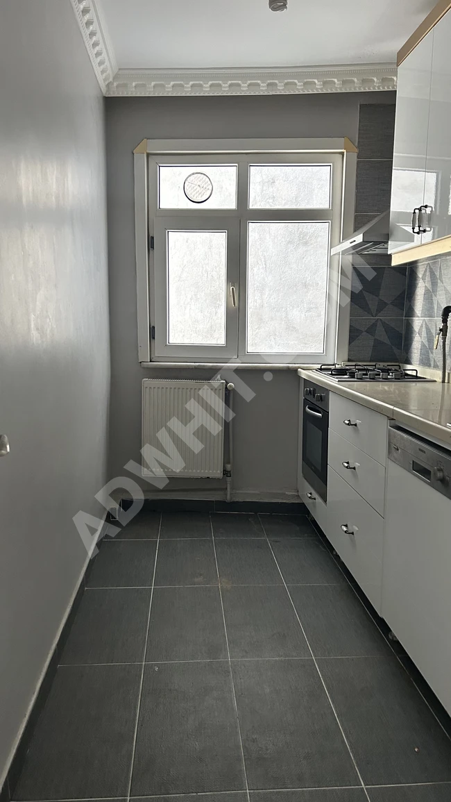 Urgent sale: apartment in Bahçelievler Yenibosna