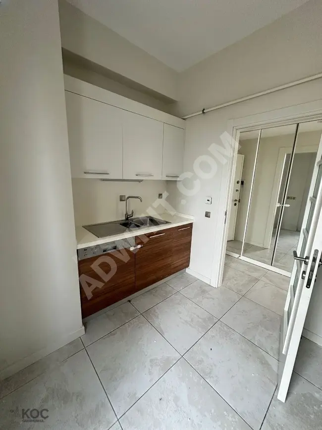 Empty apartment for sale 2+1 area of 117 square meters with a terrace in the Evvel İstanbul complex