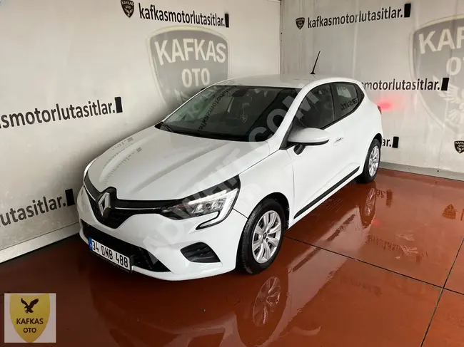 Renault Clio Tesla screen, automatic 1.0TCe 100HP, dealer-certified maintenance