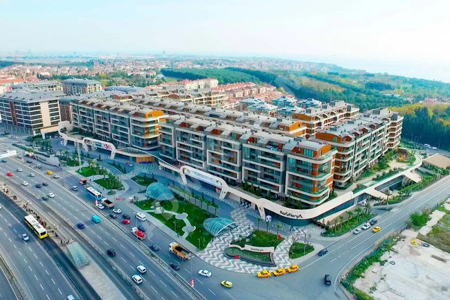 3+1 for rent in KORU FLORYA in Florya, next to the metrobus and Marmaray metro