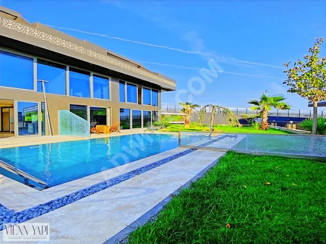 Fully built villa by the sea, 6+2 in the Beylikdüzü Marina area in West Istanbul!