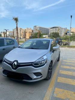 سيارة Renault CLIO 2019 مستعملة للبيع 