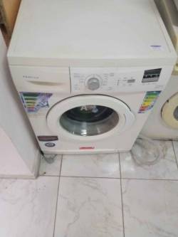 Used Profilo 7kg washing machine for sale
