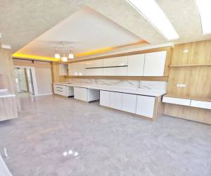 METROBÜSE ÇOK YAKIN 2+1 SIFIR LÜX DAİRE ! TAPU TESLİM !!