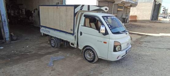 A Used 2007 Porter Truck for sale